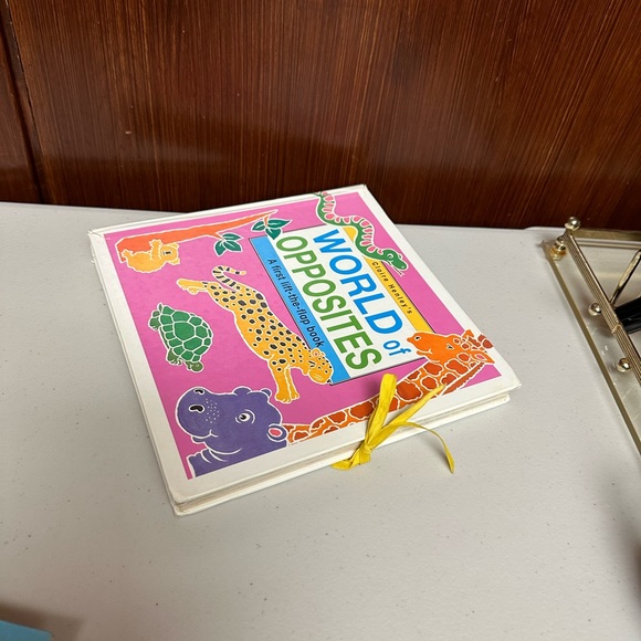 World of Opposites book by Claire Henley - Picture 12 of 15